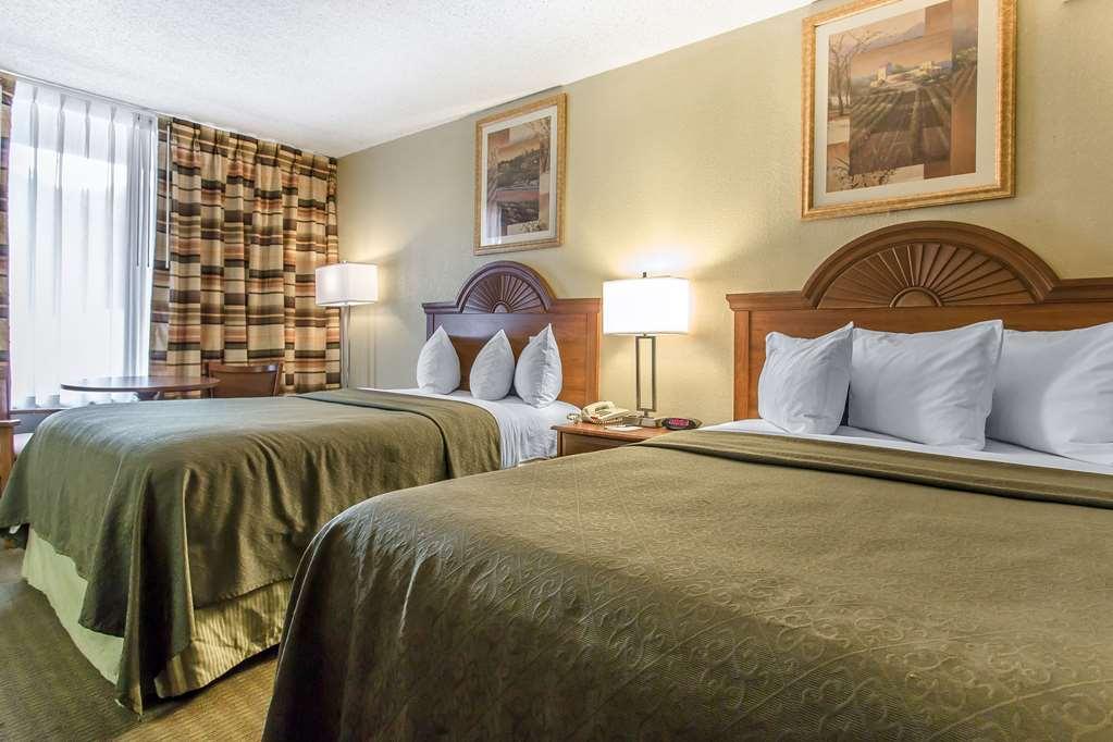 Rodeway Inn Lawton Oda fotoğraf