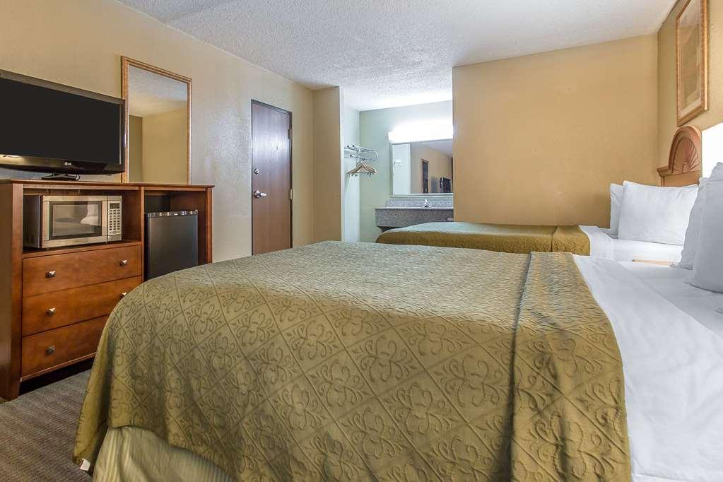 Rodeway Inn Lawton Oda fotoğraf