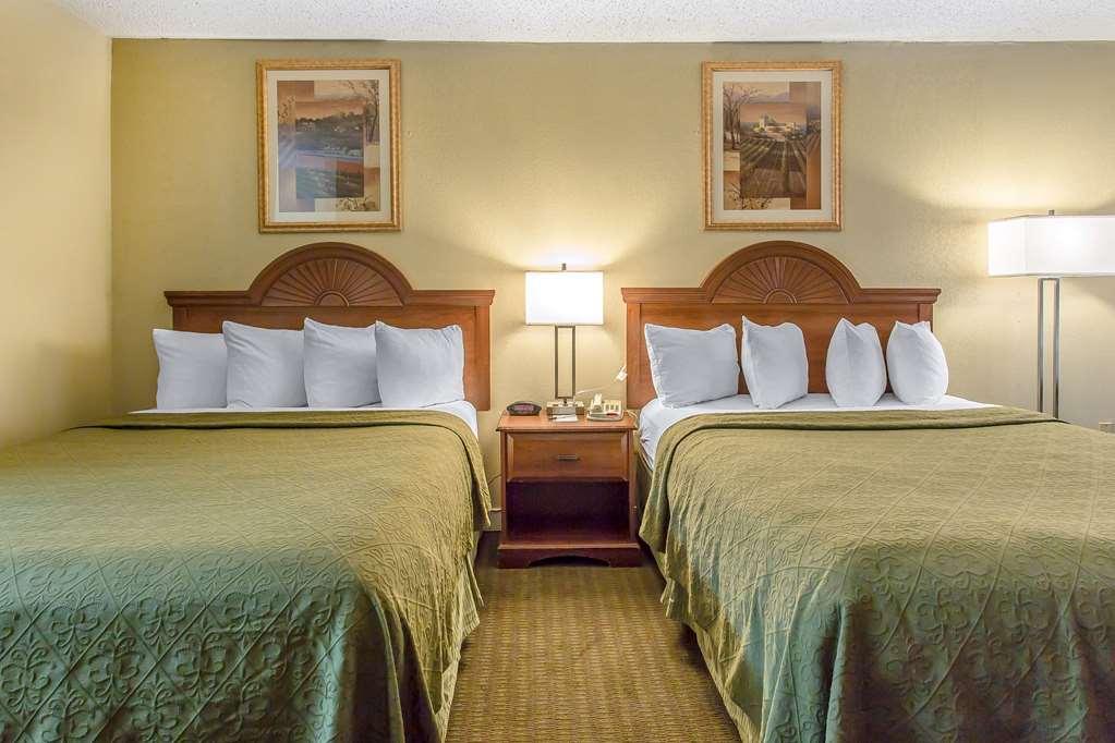 Rodeway Inn Lawton Oda fotoğraf