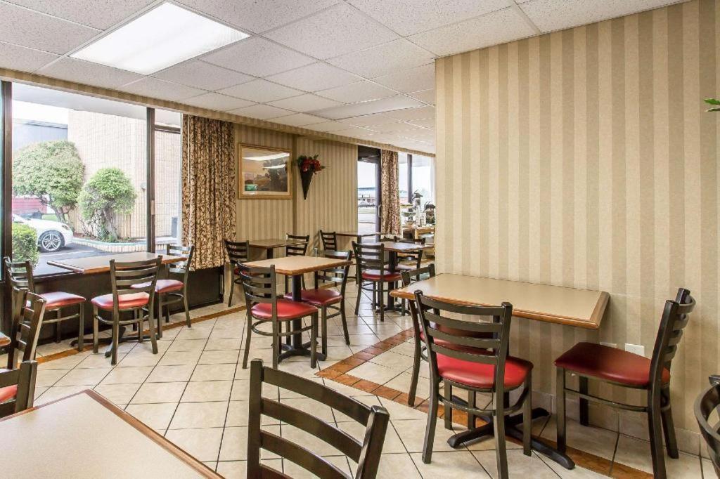 Rodeway Inn Lawton Dış mekan fotoğraf