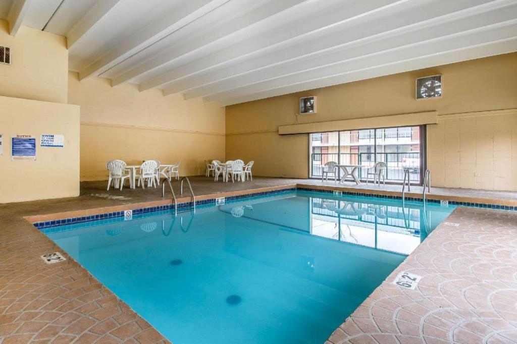 Rodeway Inn Lawton Dış mekan fotoğraf
